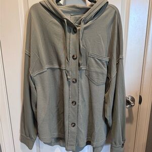 American Eagle Green Button-Up Shacket